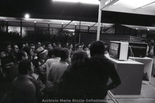 1975-SETTEMBRE-FESTA-DE-L UNITA -LA-TV-DEL-FESTIVAL-4